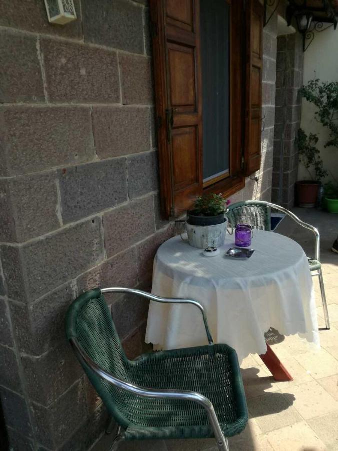 Machi's Guest House Mithimna Extérieur photo